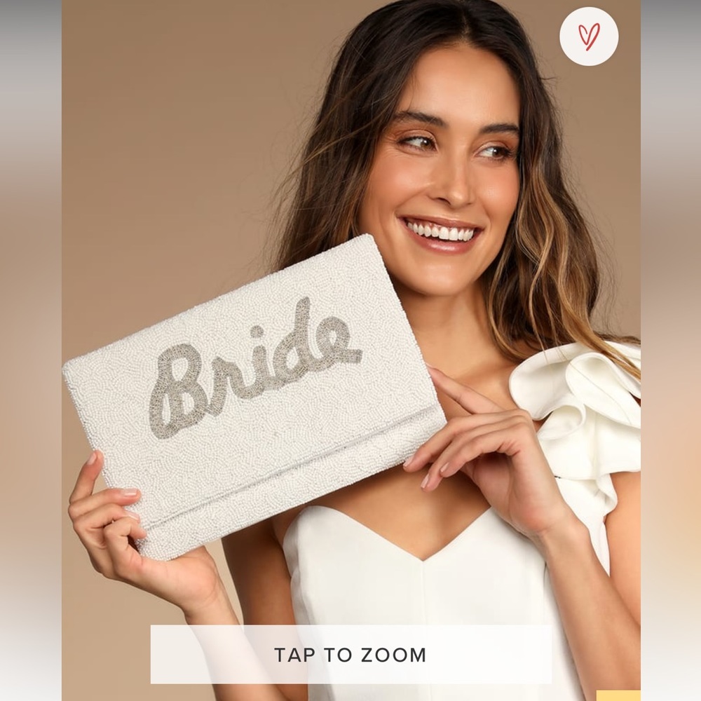 Bride clutch from lulus. Brand new , never used 👰🏻‍♀️